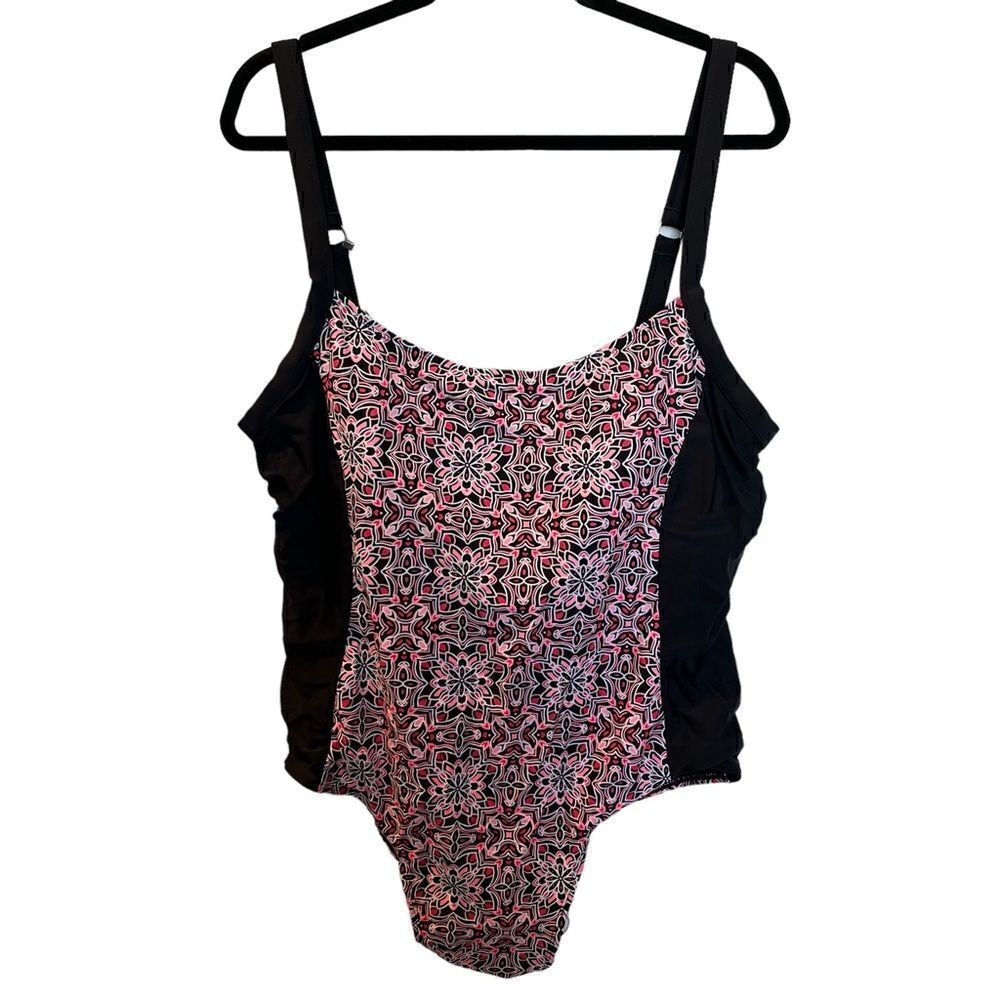Catalina Women's One Piece Swim Suit Pink/Black Print Size 3X(22W-24W)